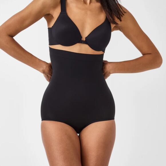 Spanx Seamless Power High Waisted Brief Black New - Picture 4 of 6